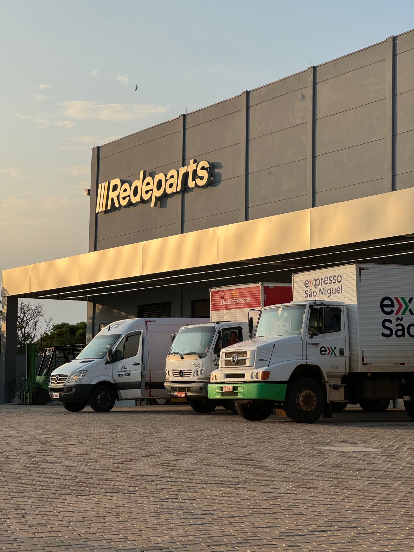 Doca de carregamento da Redeparts